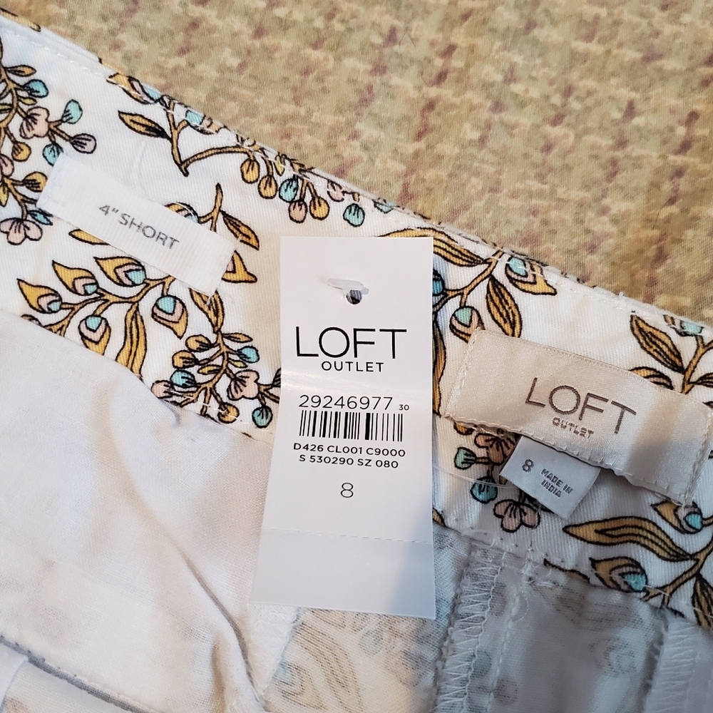 Ann Taylor Loft Shorts Floral White and Yellow Size 8 Inseam 4" Bohemian - Picture 4 of 9